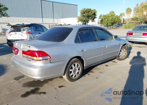 2002 Honda Accord 2.3 Ex/2.3 Se из США, поврежденный, VIN 1HGCG66832A027796